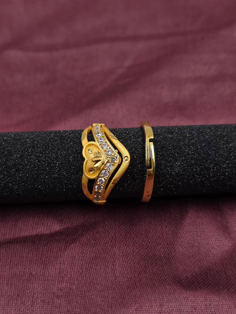 Hearts & Sparkle Crown Ring