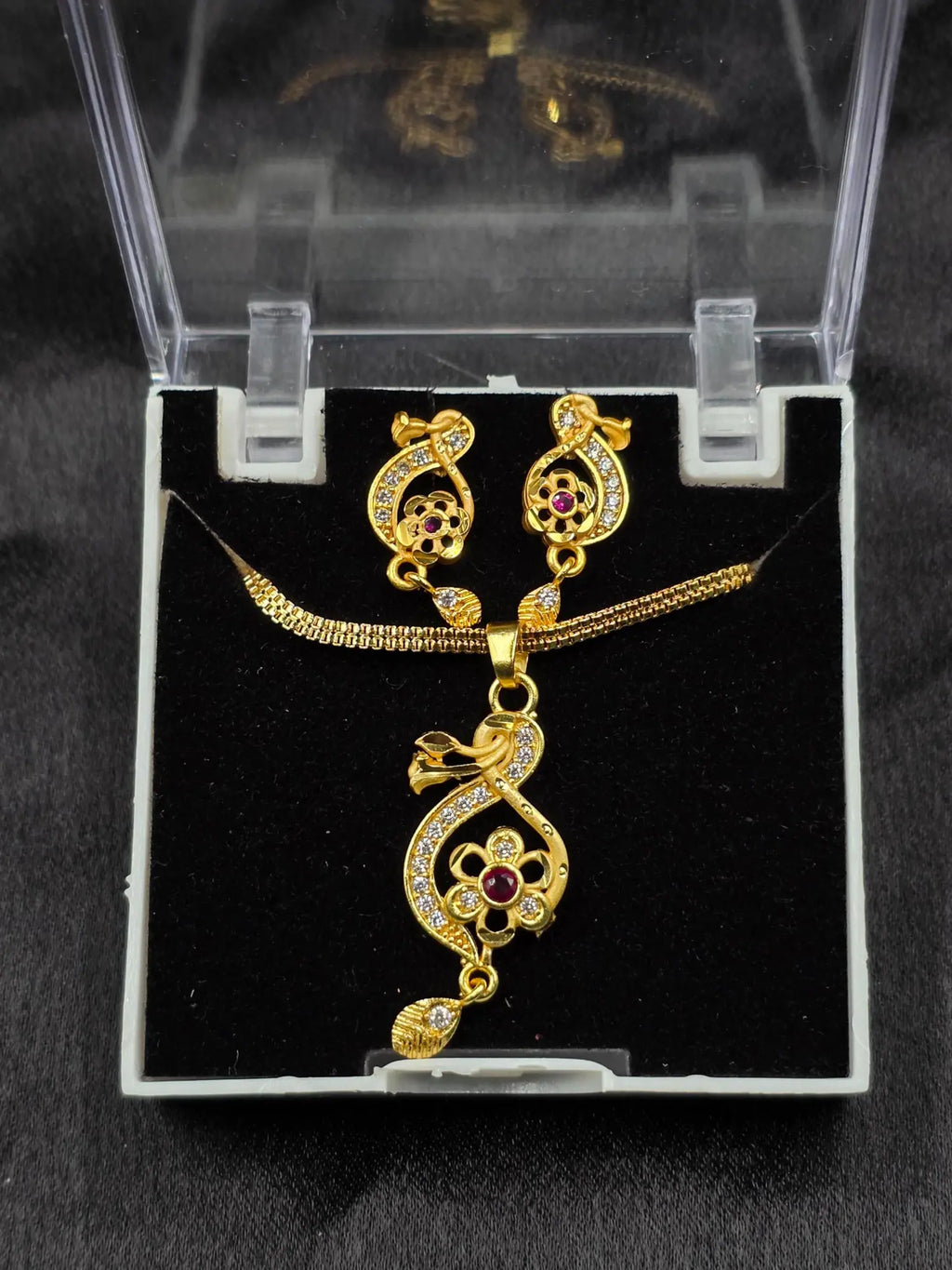 Crystal Embed 1 Gram Gold Plated Pendant Set | Visto Jewellery