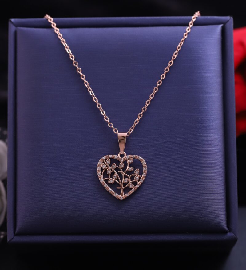 Premium daily wear Locket Love chain pendant