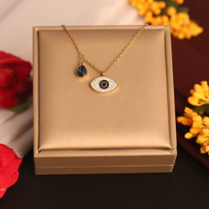 Premium daily wear Aura Shield chain pendant